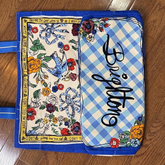 Brighton Floral Heart Blue and Yellow Love Tote Women’s New Bird Pocket - Picture 4 of 8